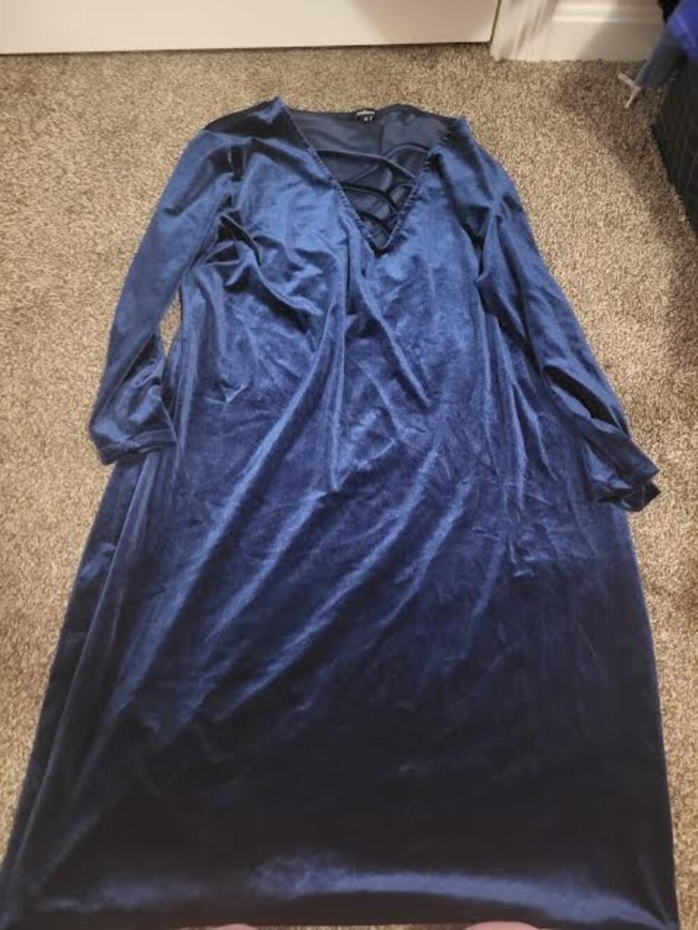 Womens Ambiance Dark Blue Velvet Long Sleeve Dress Size 3X